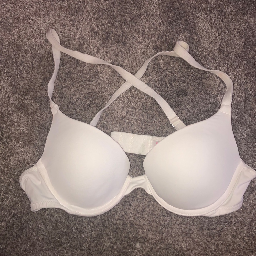 Victoria’s Secret | Pink bra! Adjustable crossback